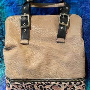 NEW Steve Madden BEIGE & LEOPARD SPOT PURSE